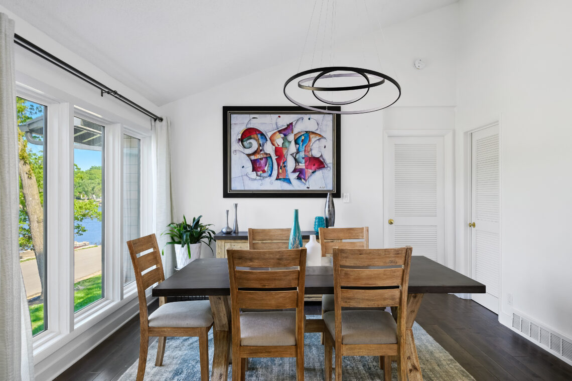 620618_183 Lakeshore Dr – 01