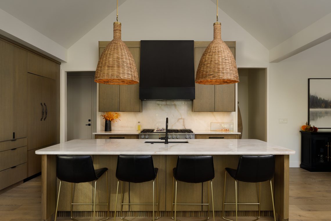 Spanish_Modern_Adam_Pfeifer-10